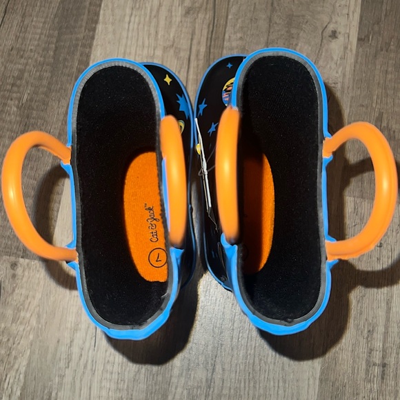 Cat & Jack Space Toddler Rain Boots - Picture 5 of 5